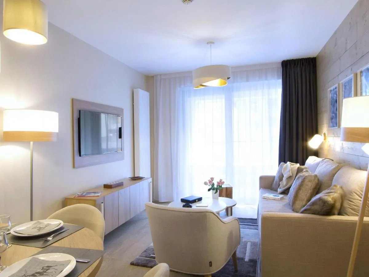 Perfect Residence With Spa Near The Slopes In Alpe D'Huez France